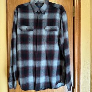 George Men’s Large flannel long sleeve shirt
